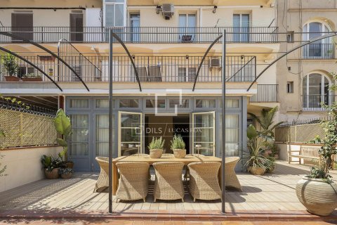 Apartment à vendre à Barcelona, Espagne, 3 chambres, 200 m2 No. 150249 - photo 13