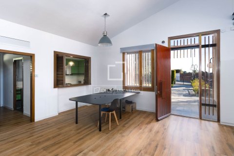 Villa for sale in Tiana, Barcelona, Spain 5 bedrooms, 848 sq.m. No. 150247 - photo 5