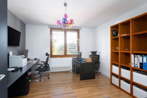 Villa for sale in Tiana, Barcelona, Spain 5 bedrooms, 848 sq.m. No. 150247 - photo 13