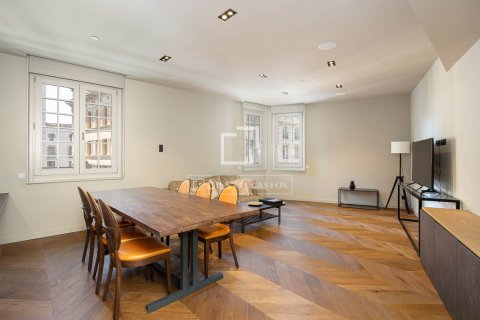 Wohnung in Barcelona, Spanien 2 Schlafzimmer, 100 m2 Nr. 150244