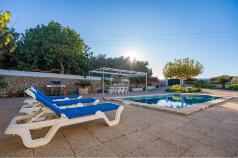 Villa en venta en Sant Lluis, Menorca, España 5 dormitorios, 587 m2 No. 140588 - foto 3