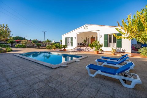 Villa en venta en Sant Lluis, Menorca, España 5 dormitorios, 587 m2 No. 140588 - foto 2
