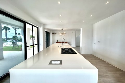 Villa for sale in Los Montesinos, Alicante, Spain 8 bedrooms, 377 sq.m. No. 194566 - photo 13