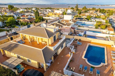 Huvila Torrevieja, Alicante, Espanja 6 makuuhuonetta, 340 m2 No. 194568