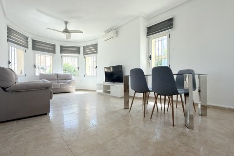 Villa in vendita a Alicante, Spagna 3 camere da letto, 184 mq. N° 194563 - foto 11