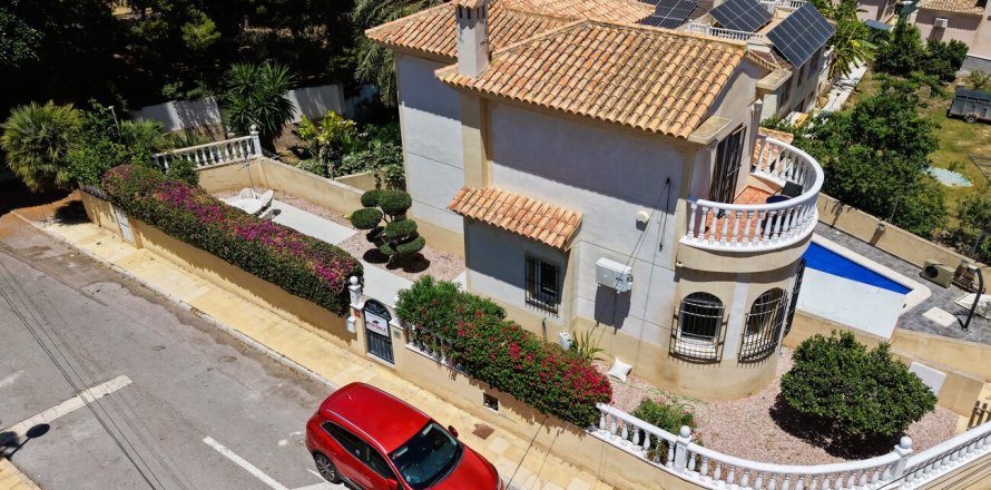 Villa a Alicante, Spagna 3 camere da letto, 184 mq. N° 194563
