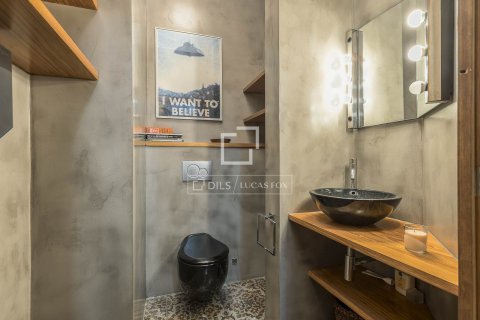 Lägenhet till salu i Barcelona, Spanien 2 sovrum, 175 kvm. Nr. 150377 - foto 16