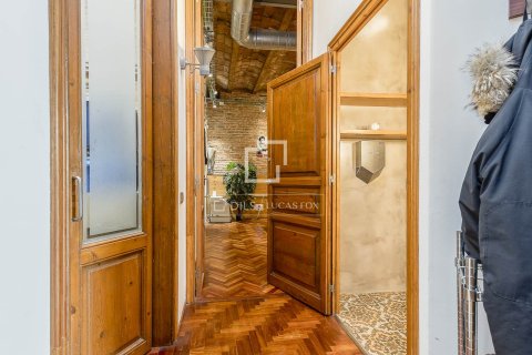 Lägenhet till salu i Barcelona, Spanien 2 sovrum, 175 kvm. Nr. 150377 - foto 17