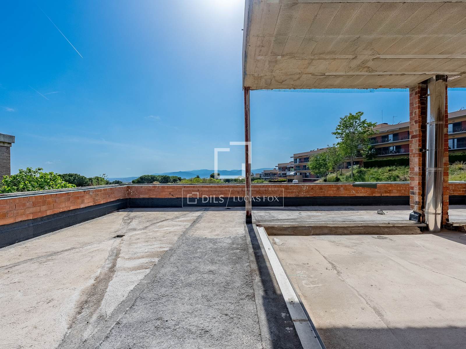 Huvila Esplugues de Llobregat, Barcelona, Espanja 5 makuuhuonetta, 552 m2 No. 150381