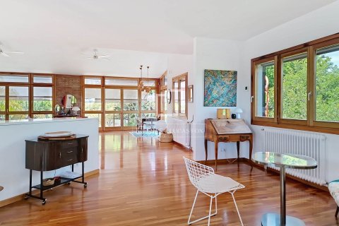 Villa for sale in Vilanova i la Geltru, Barcelona, Spain 5 bedrooms, 320 sq.m. No. 150382 - photo 25