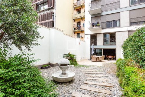 Dzīvoklis pārdošanā Barcelona, Spānijā 2 istabas, 129 m2 Nr. 150379 - attēls 9