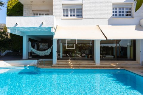 Villa in Cabrils, Barcelona, Spain 5 bedrooms, 520 sq.m. No. 150383