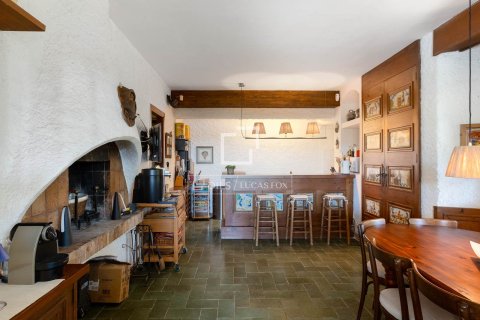 Villa for sale in Cabrils, Barcelona, Spain 5 bedrooms, 520 sq.m. No. 150383 - photo 30