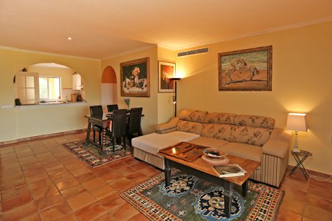 Apartment for sale Santa Ponsa, Mallorca, Spain 2 bedrooms, 120 sq.m. No. 109914 - photo 3