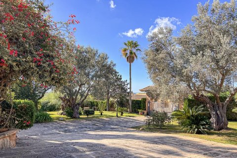 Villa zum Verkauf in Mallorca, Spanien 6 Schlafzimmer, 700 m2 Nr. 154999 - Foto 2
