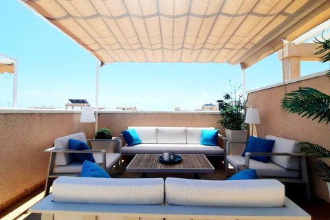 Duplex for sale in Torre de la Horadada, Alicante, Spain 3 bedrooms, 172 sq.m. No. 154998 - photo 29