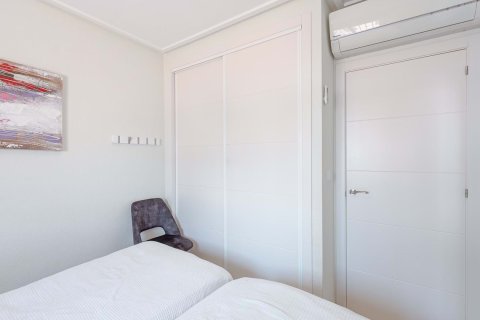 Duplex for sale in Torre de la Horadada, Alicante, Spain 3 bedrooms, 172 sq.m. No. 154998 - photo 14