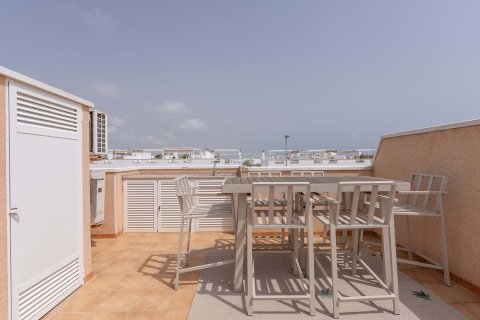 Duplex for sale in Torre de la Horadada, Alicante, Spain 3 bedrooms, 172 sq.m. No. 154998 - photo 21