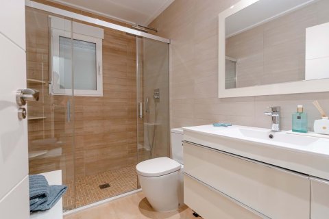 Duplex for sale in Torre de la Horadada, Alicante, Spain 3 bedrooms, 172 sq.m. No. 154998 - photo 16
