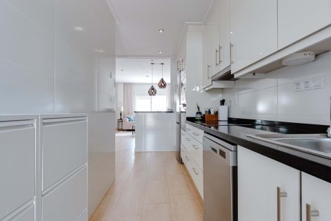 Duplex for sale in Torre de la Horadada, Alicante, Spain 3 bedrooms, 172 sq.m. No. 154998 - photo 11