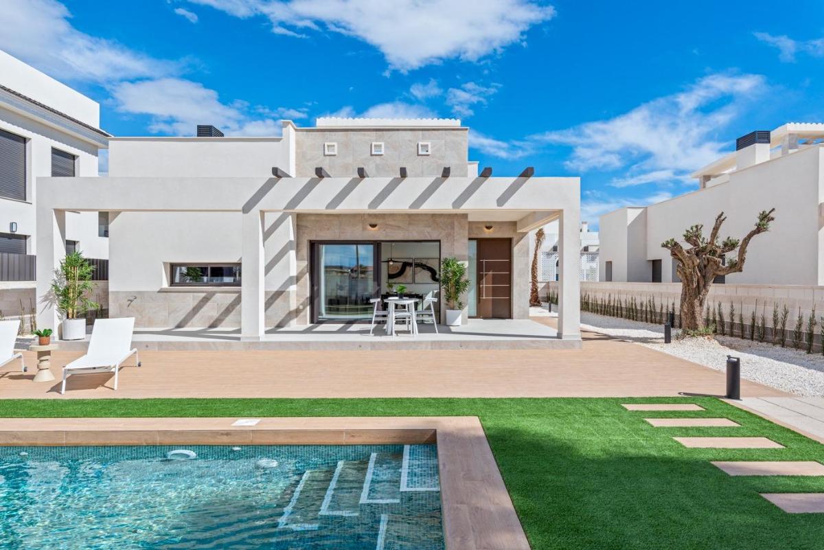 Villa à Ciudad Quesada, Alicante, Espagne 3 chambres, 147 m2 No. 97049