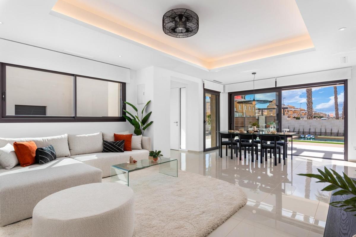 Villa à Ciudad Quesada, Alicante, Espagne 3 chambres, 147 m2 No. 97049