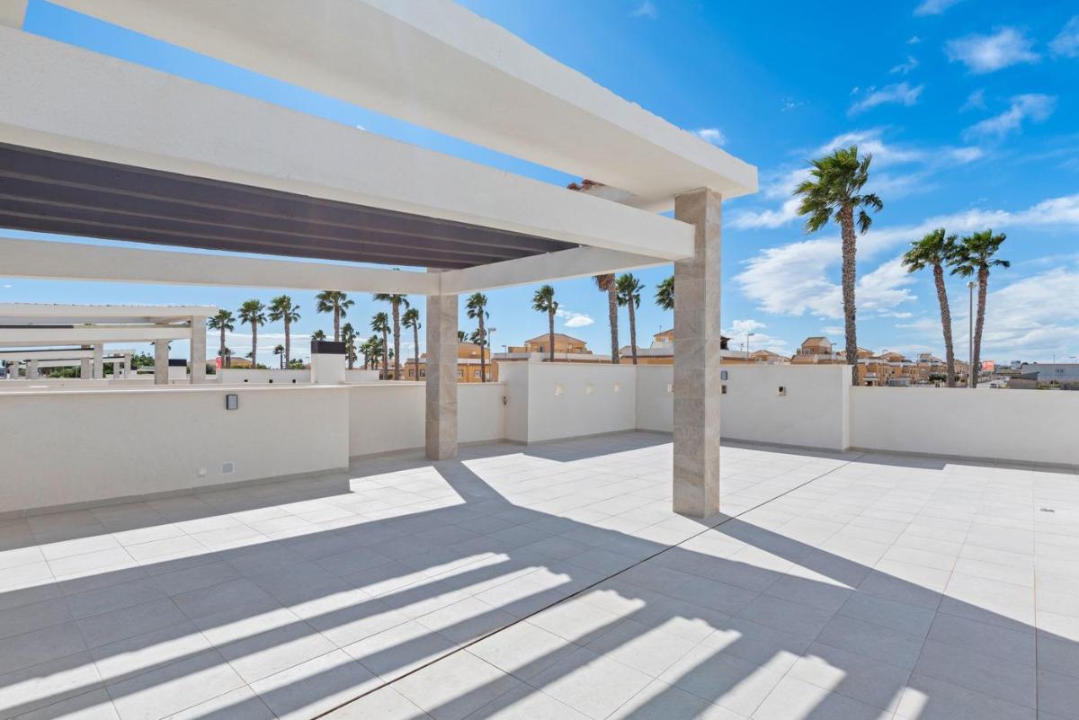 Villa à Ciudad Quesada, Alicante, Espagne 3 chambres, 147 m2 No. 97049