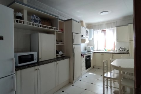 Wohnung zur Miete in Astorga, Leon, Spanien 2 Schlafzimmer, 109 m2 Nr. 196519 - Foto 4