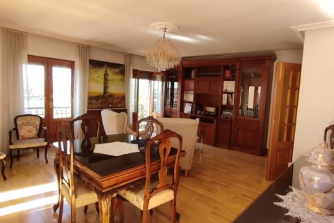 Wohnung zur Miete in Astorga, Leon, Spanien 2 Schlafzimmer, 109 m2 Nr. 196519 - Foto 13