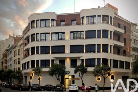 Wohnung in Leon, Spanien 3 Schlafzimmer, 171 m2 Nr. 196521