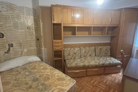 Wohnung zur Miete in Leon, Spanien 1 Schlafzimmer, 112 m2 Nr. 196523 - Foto 5