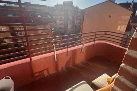 Wohnung zur Miete in Leon, Spanien 1 Schlafzimmer, 112 m2 Nr. 196523 - Foto 16