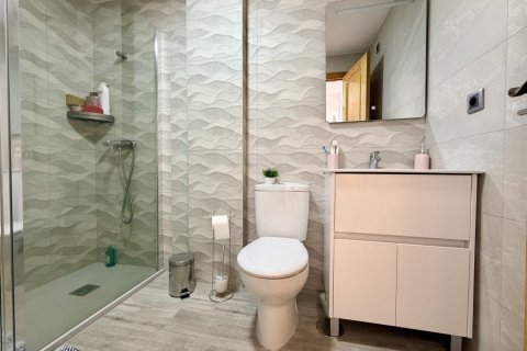 Apartment for sale in Guardamar del Segura, Alicante, Spain 3 bedrooms, 74 sq.m. No. 188919 - photo 6