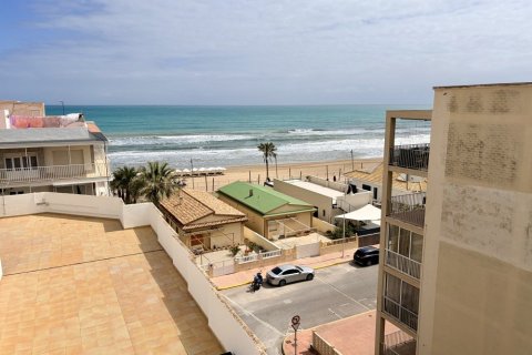 Apartment for sale in Guardamar del Segura, Alicante, Spain 3 bedrooms, 74 sq.m. No. 188919 - photo 16