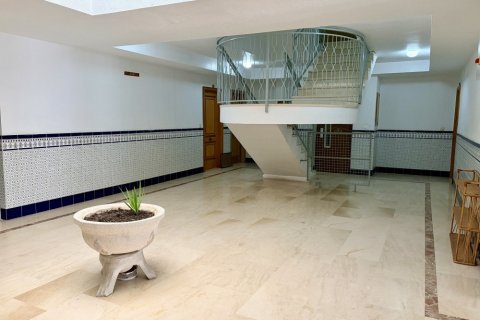Apartment for sale in Guardamar del Segura, Alicante, Spain 3 bedrooms, 74 sq.m. No. 188919 - photo 15