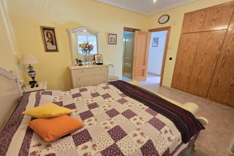 Villa à vendre à Playa Flamenca II, Alicante, Espagne, 3 chambres, 105 m2 No. 188922 - photo 9