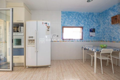 Villa for sale in Lloret de Mar, Girona, Spain 4 bedrooms, 323 sq.m. No. 177209 - photo 26