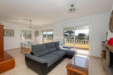 Villa for sale in Lloret de Mar, Girona, Spain 4 bedrooms, 323 sq.m. No. 177209 - photo 13