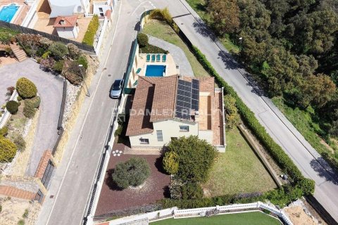 Villa for sale in Lloret de Mar, Girona, Spain 4 bedrooms, 323 sq.m. No. 177209 - photo 6