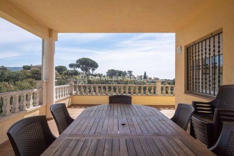 Villa for sale in Lloret de Mar, Girona, Spain 4 bedrooms, 323 sq.m. No. 177209 - photo 19