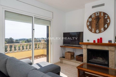 Villa for sale in Lloret de Mar, Girona, Spain 4 bedrooms, 323 sq.m. No. 177209 - photo 12