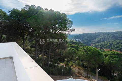Hus till salu i Lloret de Mar, Girona, Spanien 4 sovrum, 200 kvm. Nr. 177207 - foto 3