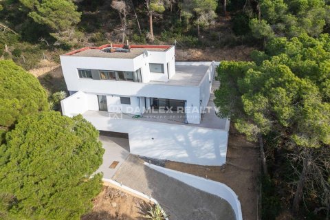 Hus i Lloret de Mar, Girona, Spanien 4 sovrum, 200 kvm. Nr. 177207