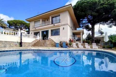 Willa w Lloret de Mar, Girona, Hiszpania 5 sypialni, 283 mkw. nr 177203