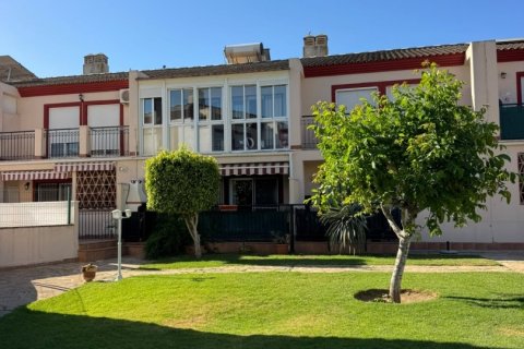 House zum Verkauf in Alhaurin de la Torre, Malaga, Spanien 3 Schlafzimmer, 210 m2 Nr. 192130 - Foto 2