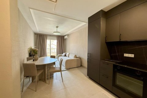 Продажа квартиры в Торревьеха, Аликанте, Испания 2 спальни, 80м2 №178168 - фото 3