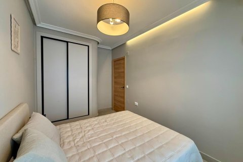 Продажа квартиры в Торревьеха, Аликанте, Испания 2 спальни, 80м2 №178168 - фото 21