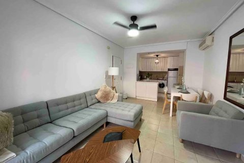 Apartment for sale in Torrevieja, Alicante, Spain 2 bedrooms,  No. 144360 - photo 22