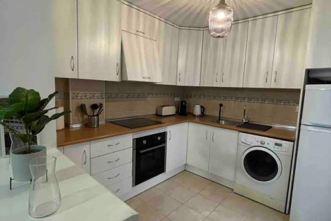 Apartment for sale in Torrevieja, Alicante, Spain 2 bedrooms,  No. 144360 - photo 25