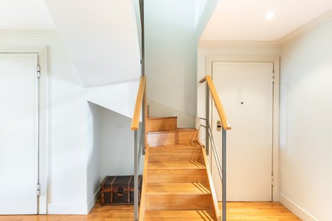 Dzīvoklis pārdošanā Barcelona, Spānijā 4 istabas, Nr. 141000 - attēls 12